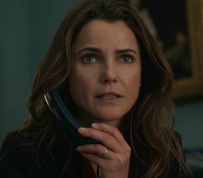 Keri Russell as Kate Wyler, an ambassador with a lot of experience.