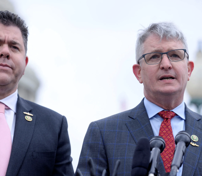 Bonnie Cash, Reuters